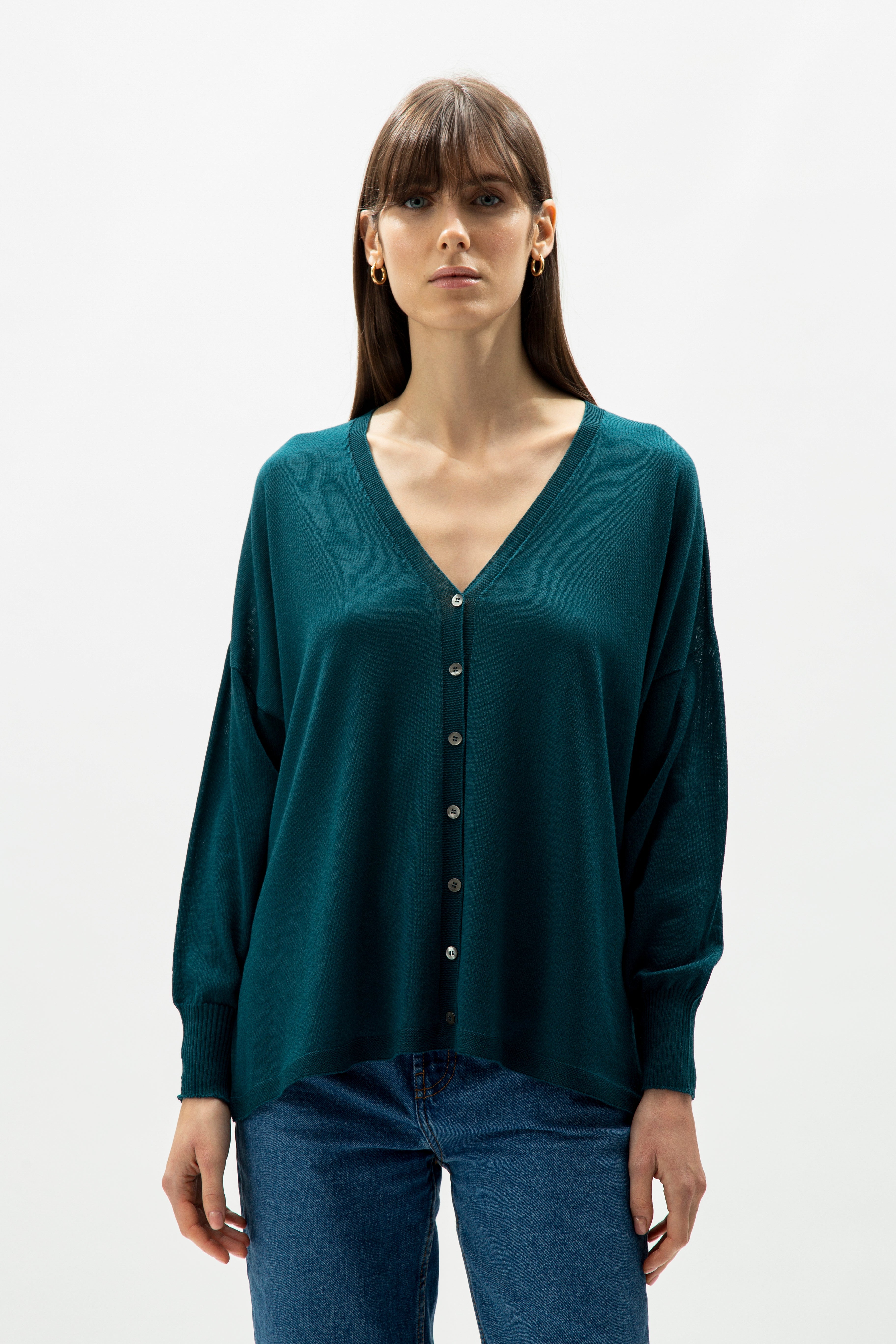 Extra Fine Merino Wool Oversized V-Neck Cardigan (3D-Knit)