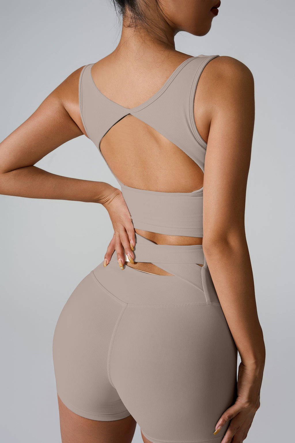 Hollow-Back Shockproof Sports Bra-2