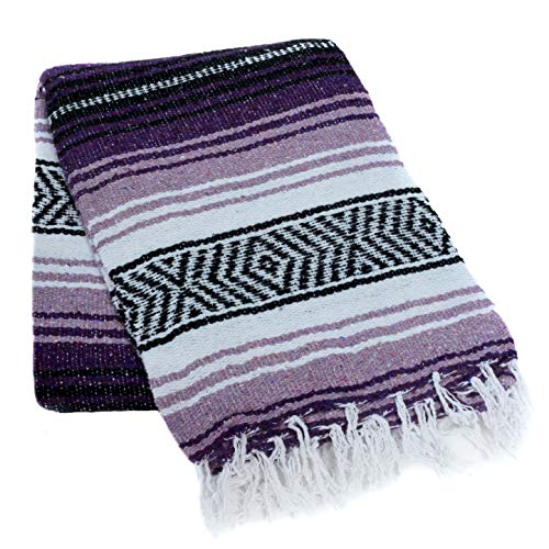 Classic Cotton Handwoven Yoga Blanket in Purple — product view
