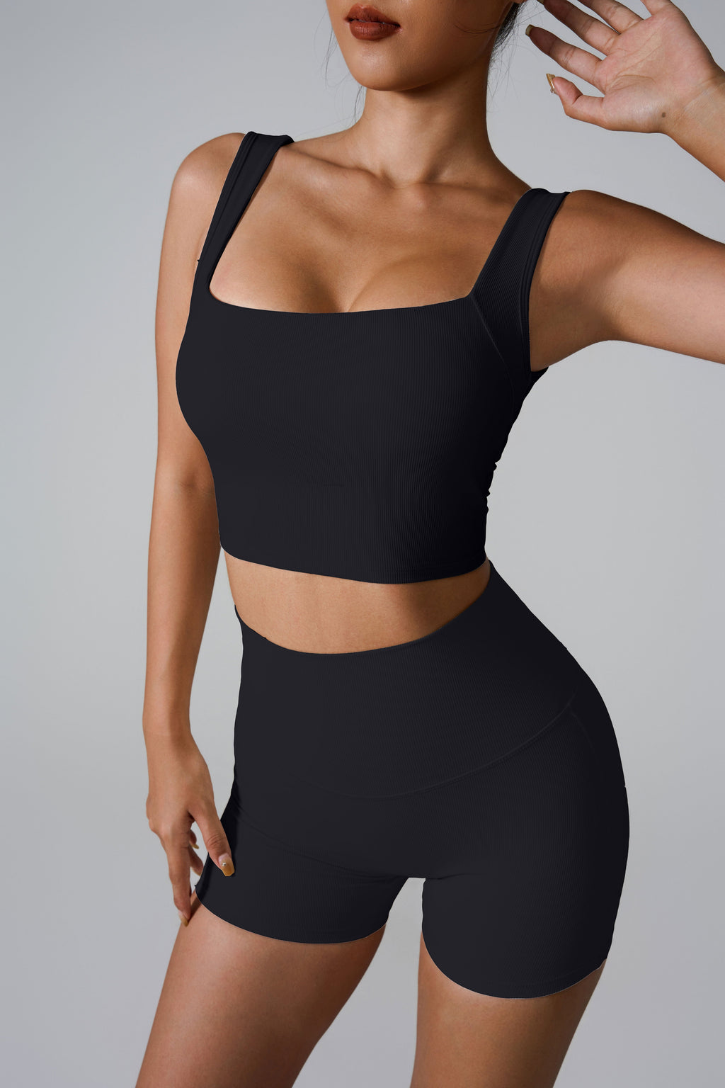 Hollow-Back Shockproof Sports Bra-4