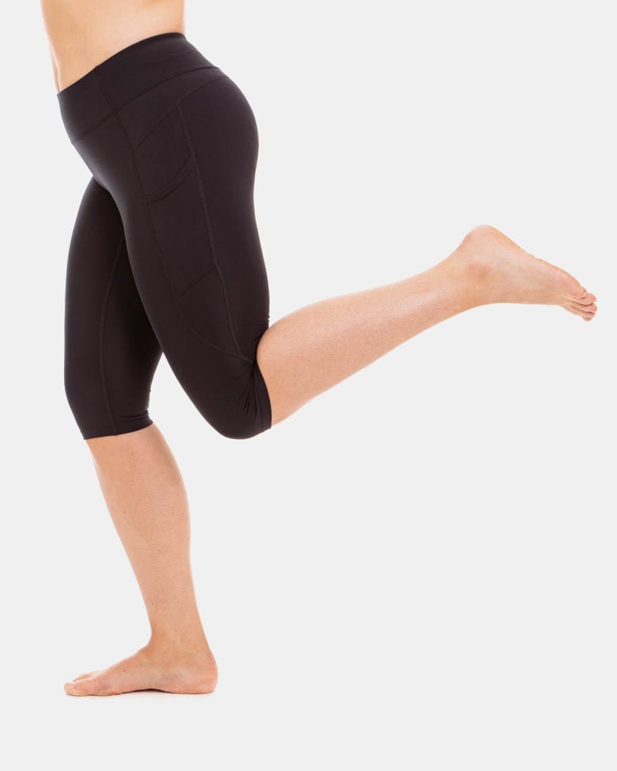 Mid-rise Pocketed Crop Legging