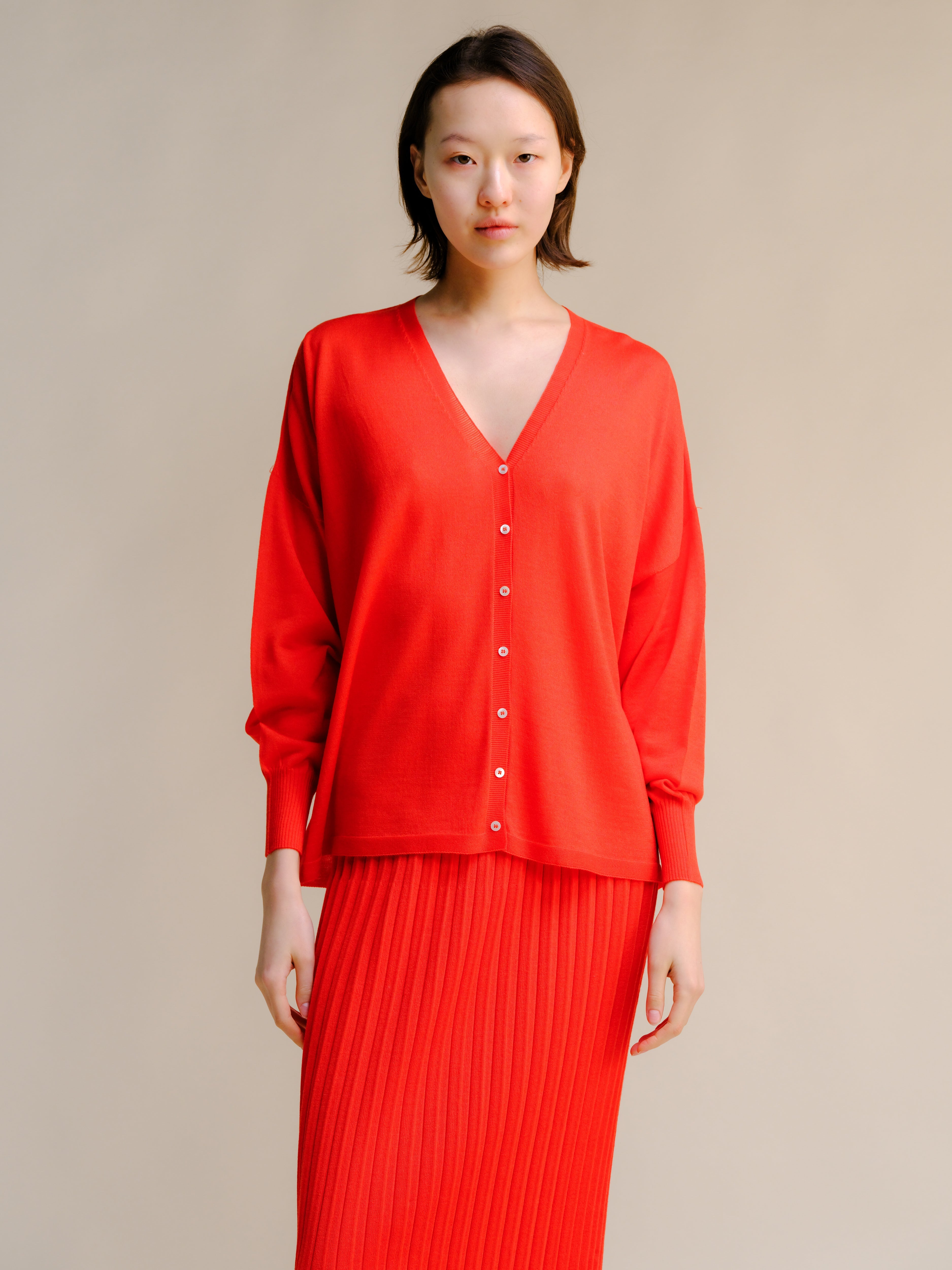 Extra Fine Merino Wool Oversized V-Neck Cardigan (3D-Knit)