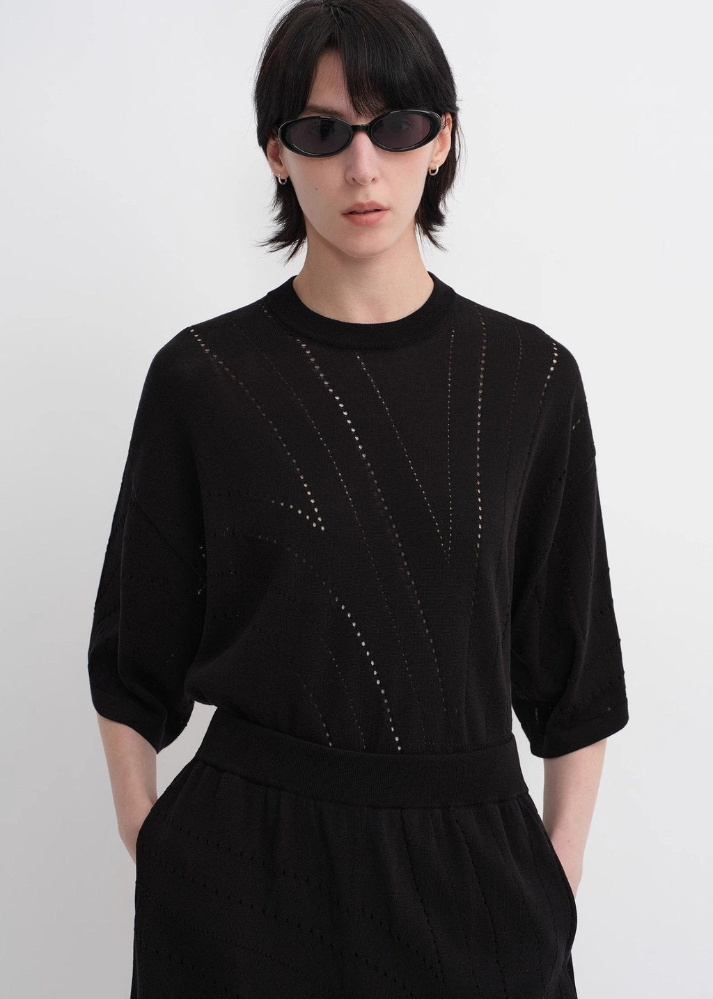 Customized Acetate Cotton Geometric Lines Knitted Suit